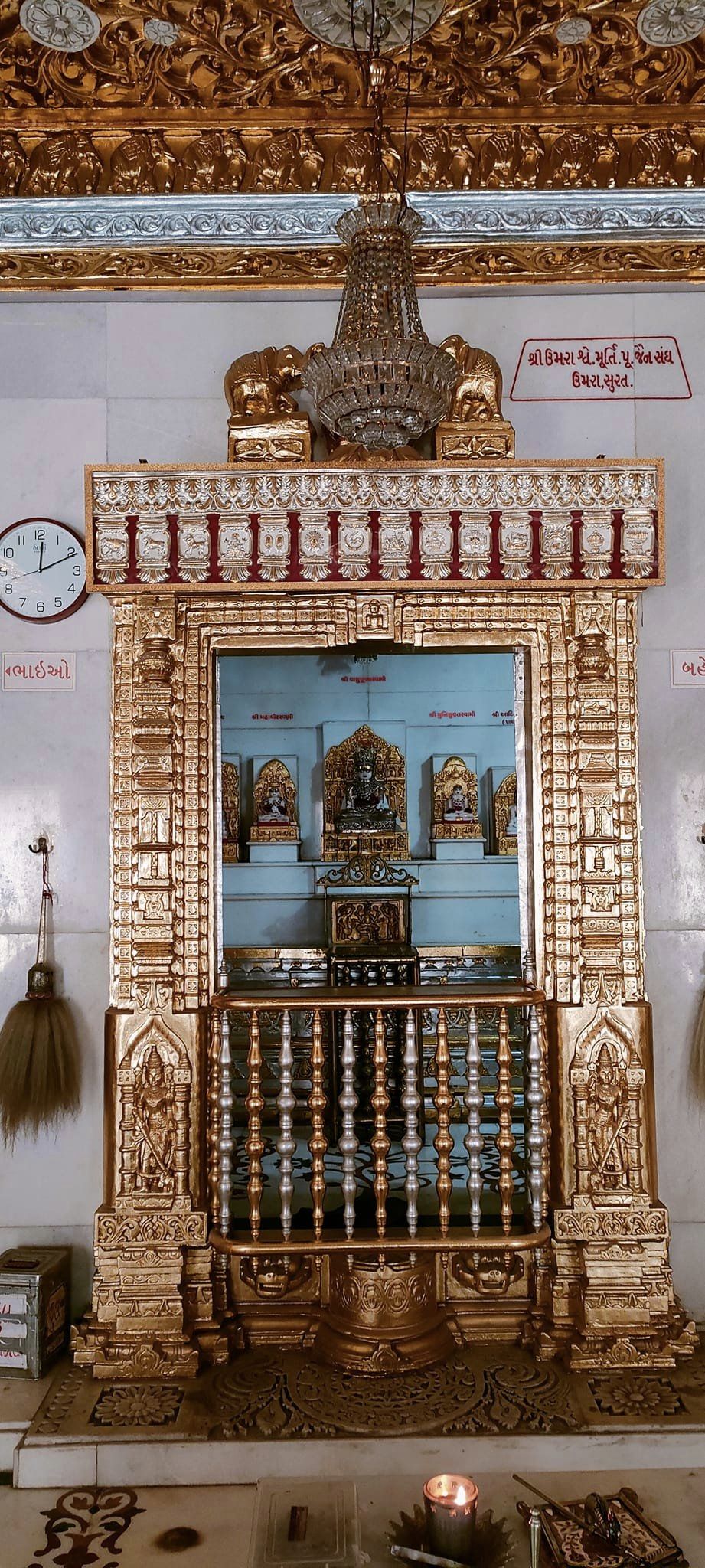 Shri Vasupujya Jinalaya, Shri Surat Sagrampura Jain Shwetamber Murtipujak Sangh, Mahaveer Hospital Road, Sagrampura, Surat (Gujarat) thumbnail 6