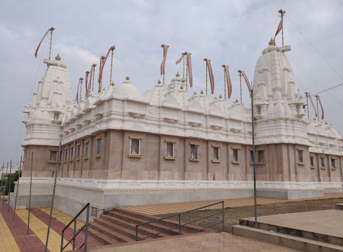 Shri Choubis Jinalaya Shatrunjay Dham Shwetamber Jain Mandir, Jaggannath Mandir Road, Yoginagar, GIDC, Botad (Gujarat) image 4