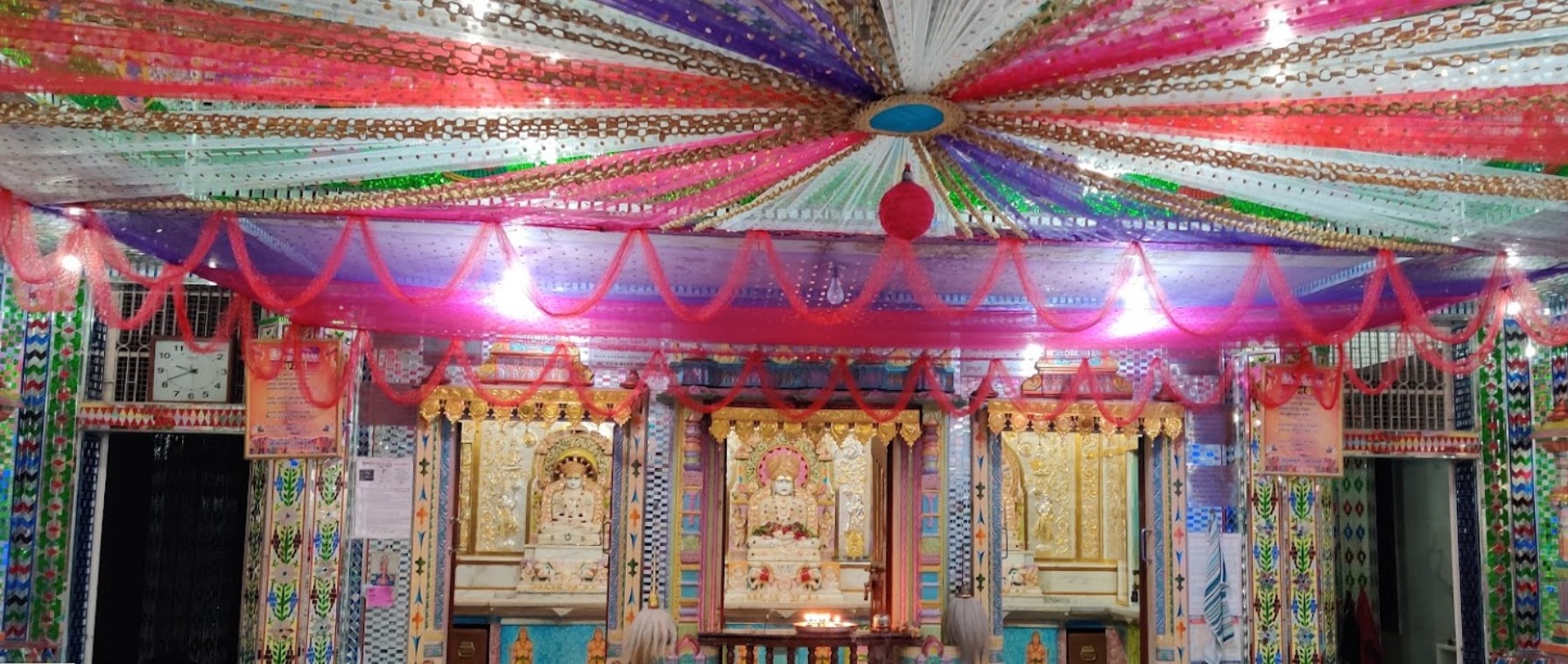 Shri Mahaveer Swami Shwetamber Jain Derasar, Padmavati Society, near Ambika Wadi, Ranip, Ahmedabad (Gujarat) main image