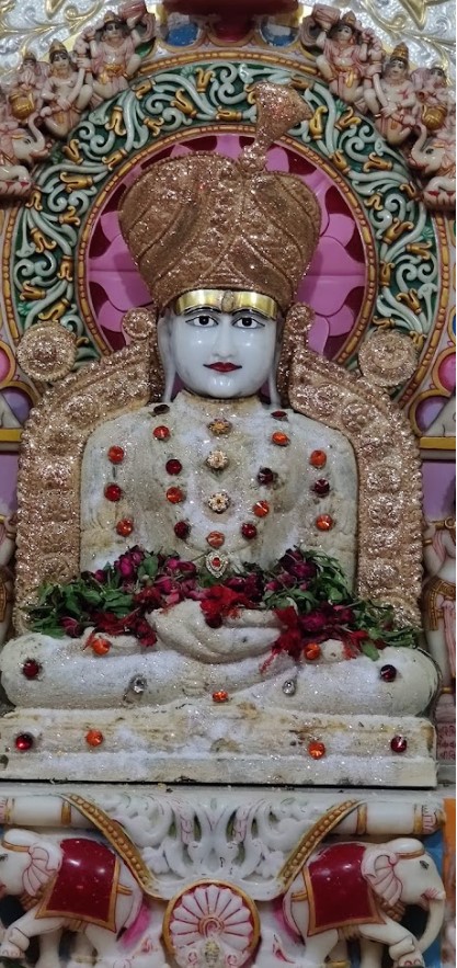 Shri Mahaveer Swami Shwetamber Jain Derasar, Padmavati Society, near Ambika Wadi, Ranip, Ahmedabad (Gujarat) thumbnail 2