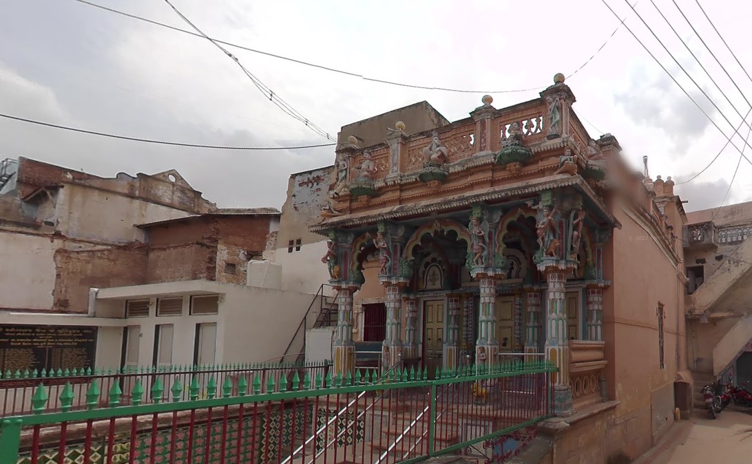 Shri Shantinath Bhagwan Shwetamber Jain Derasar, 24, Ognaj, Ahmedabad (Gujarat) image 3