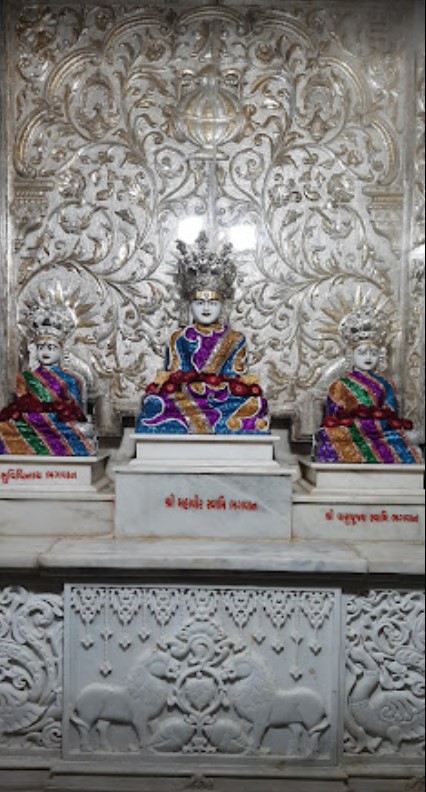 Shri Shankeshwar Parshvnath Swami Shwetamber Jain Derasar, Premchand Nagar Society, Satellite, Ahmedabad (Gujarat) thumbnail 3