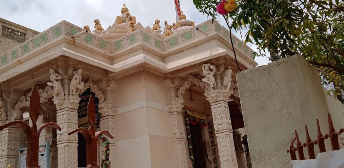 Shri Vasupujya Swami Shwetamber Jain Mandir, Bhagwati Nagar Road, C.T.M, Amraiwadi, Ahmedabad (Gujarat) image 2