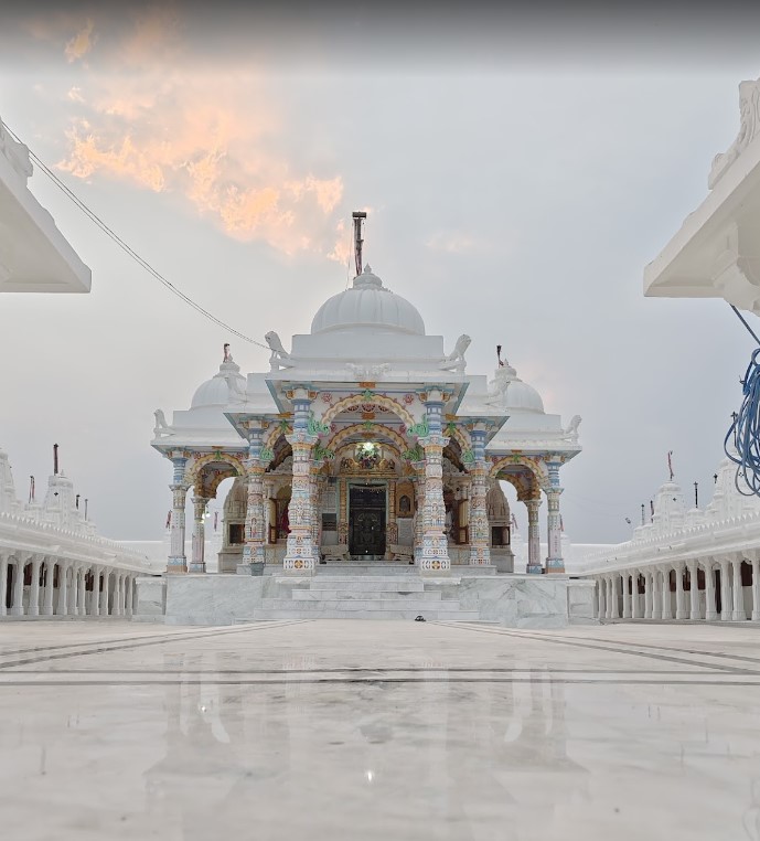 Shri Mahaveer Swami Shwetamber Jain Mandir, Palitana - Jesar Road, Kadamgiri, Bodana Nes, District - Bhavnagar (Gujarat) image 1