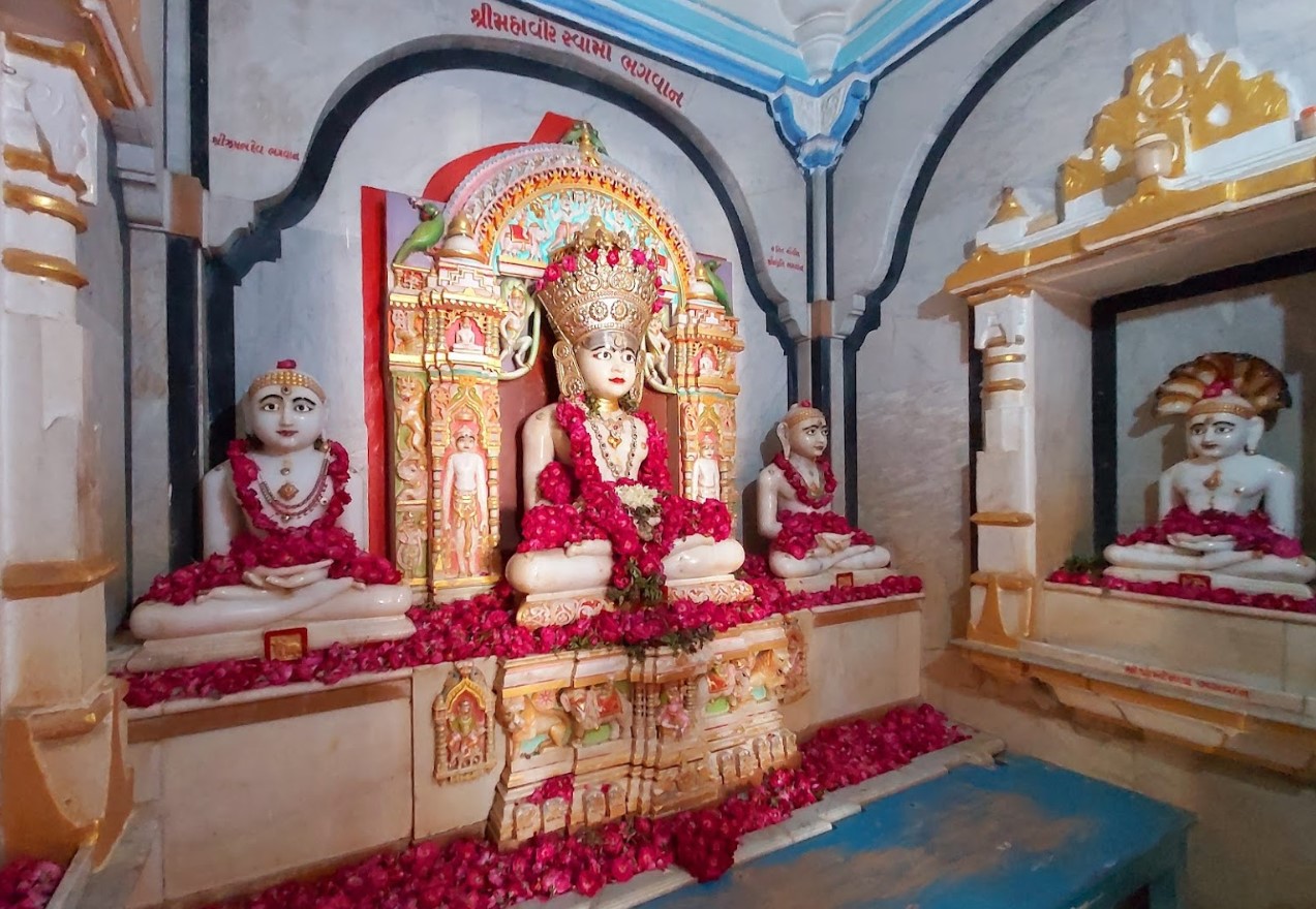 Shri Mahaveer Swami Shwetamber Jain Mandir, Palitana - Jesar Road, Kadamgiri, Bodana Nes, District - Bhavnagar (Gujarat) image 2
