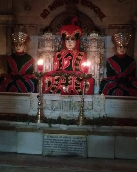 Shri Mallinath Bhagwan Shwetamber Jain Derasar, Gopnath Road, Talaja, District - Bhavnagar (Gujarat) image 2