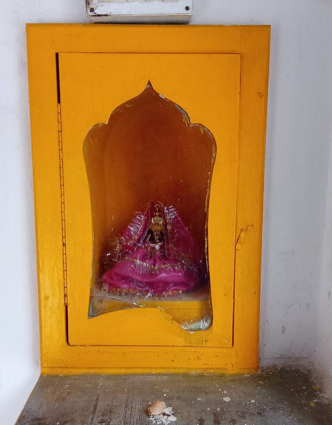 Shri Chintamani Salone Parshvnath Digambar Jain Mandir Atishaya Kshetra, Laheri Mohalla, Bihar Sharif, Nalanda (Bihar) thumbnail 6