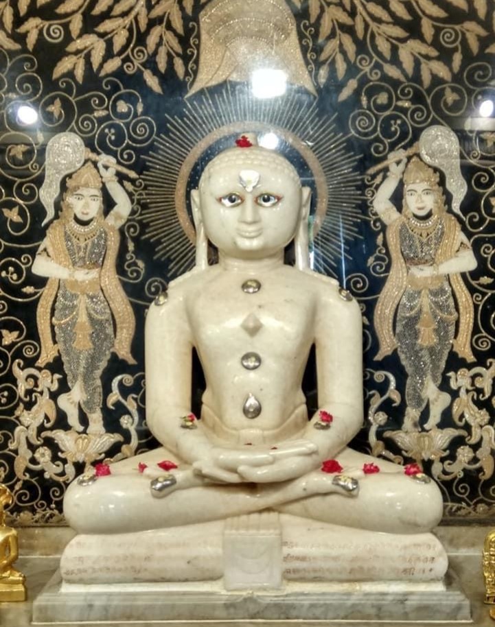 Shri Chandraprabh Jinalaya, Shrimad Rajchandra Ashram, Agas, District - Anand (Gujarat) image 2