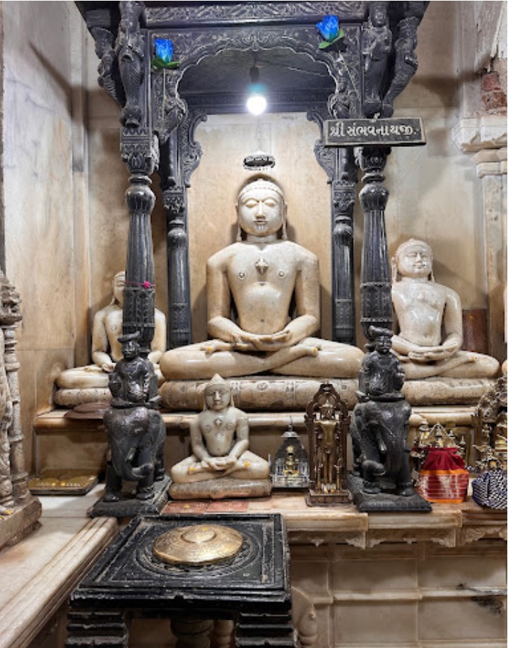 Shri 1008 Neminath Bhagwan Digamber Jain Mandir, Sojitra, District - Anand (Gujarat) image 5