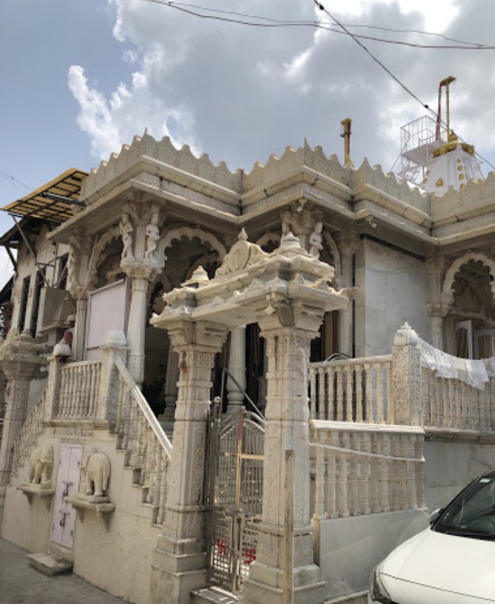 Shri Kalyan Parshvnath Shwetamber Jain Derasar, Nagarkuva, Petlad, District - Anand (Gujarat) thumbnail 2