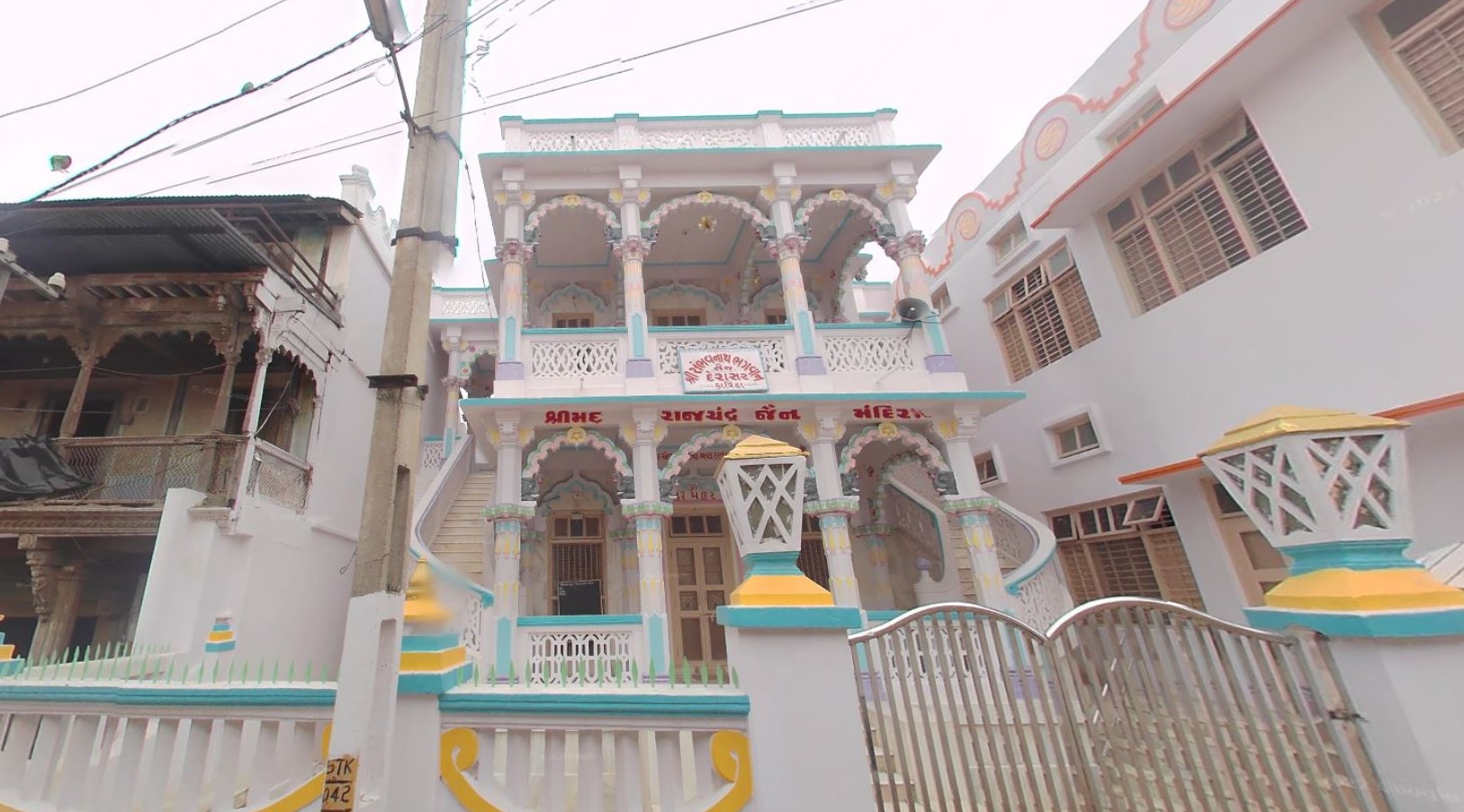 Shri Sambhavnath Bhagwan Shwetamber Jain Derasar, Kavitha, District - Anand (Gujarat) image 1