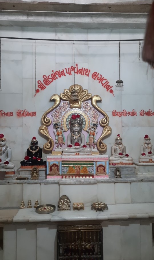 Shri Bhidbhanjan Parshvnath Shwetamber Jain Derasar, Krishna Nagar, Tarapur, District - Anand (Gujarat) image 2