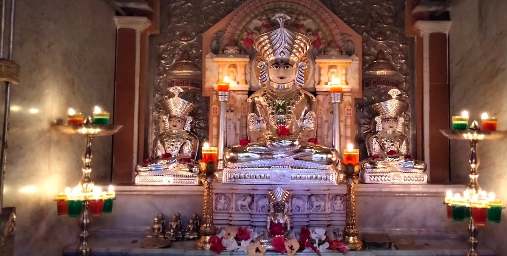 Shri Abhinandan Bhagwan Shwetamber Jain Derasar, Masar Road, Kanzat, District - Vadodara (Gujarat) thumbnail 2