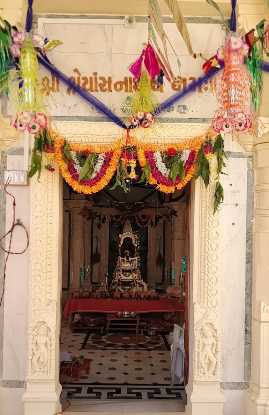 Shri Shreyansnath Bhagwan Shwetamber Jain Mandir, Kural, District - Vadodara (Gujarat) thumbnail 3