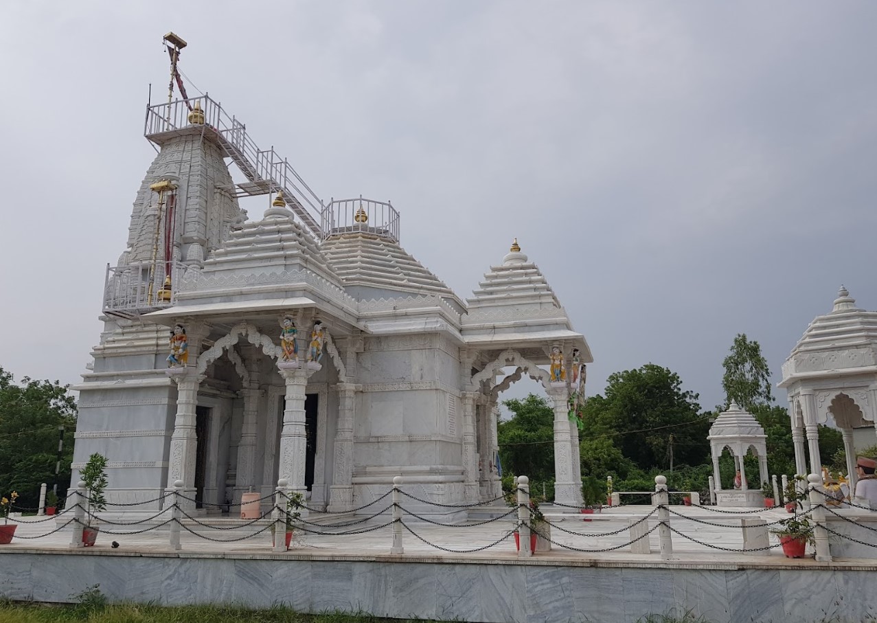 Shri Kural Jain Tirth, Shwetamber Jain Mandir, Kural, District - Vadodara (Gujarat) thumbnail 5