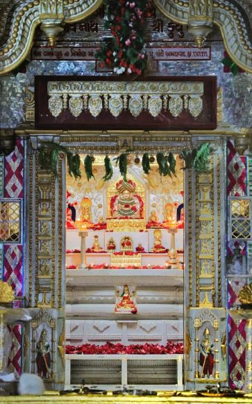 Shri Shreyansnath Bhagwan Shwetamber Jain Derasar, Jinbazar, Netrang, District - Bharuch (Gujarat) image 7