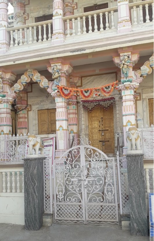 Shri Vasupujya Swami Shwetamber Jain Mandir, Sanskar Society, Palanpur, District - Banas Kantha (Gujarat) main image