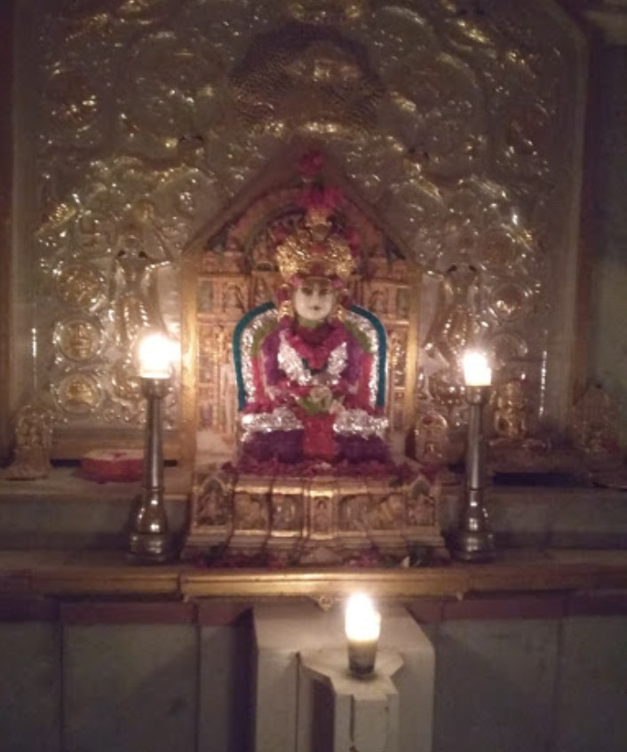 Shri Vasupujya Swami Shwetamber Jain Mandir, Sanskar Society, Palanpur, District - Banas Kantha (Gujarat) thumbnail 3