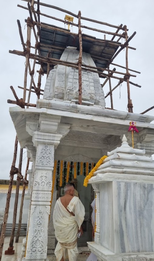 Shri Kunthunath Bhagwan Jain Shwetamber Mandir, Amin Nagar, Ganesh Nagar Society, Chhani, Vadodara (Gujarat) main image