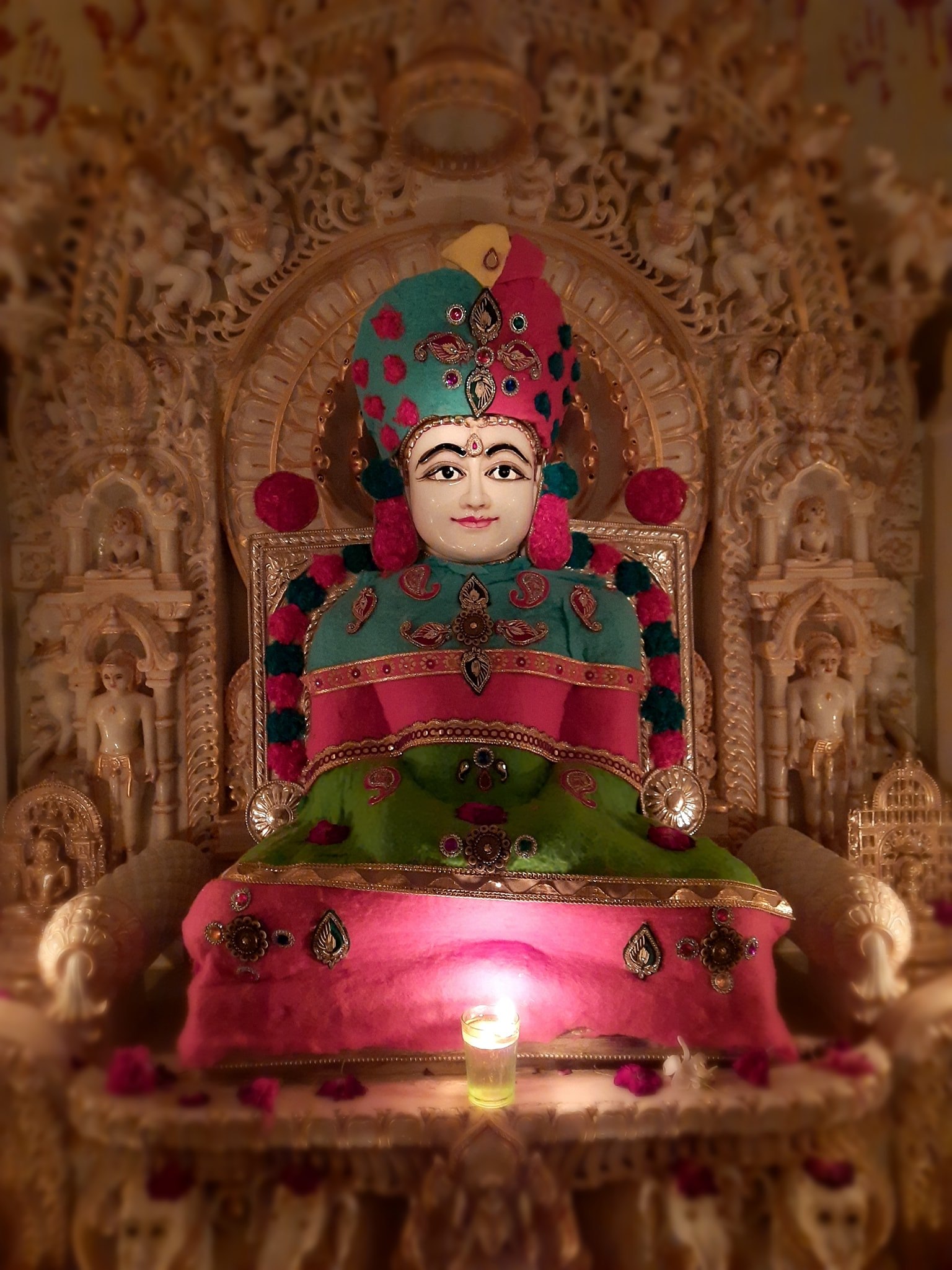 Shri Sultan Parshvnath Shwetamber Jain Mandir, Shatak Residency, Behind sarthi bunglows, Karamsad, Anand (Gujarat) thumbnail 5