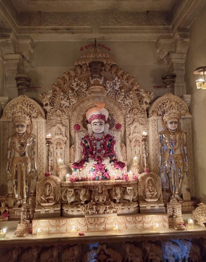 Shri Sultan Parshvnath Shwetamber Jain Mandir, Shatak Residency, Behind sarthi bunglows, Karamsad, Anand (Gujarat) thumbnail 6