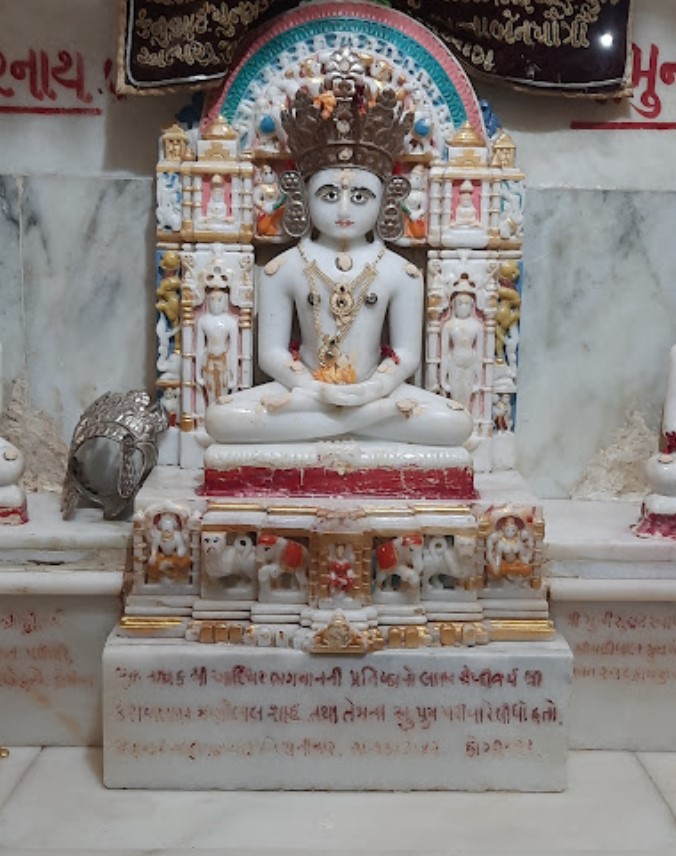 Shri Adinath Bhagwan Shwetamber Jain Mandir, Kosindra, District - Anand (Gujarat) thumbnail 3