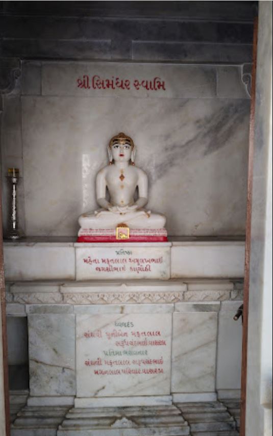 Shri Ajitnath Bhagwan Shwetamber Jain Tirth, Vav, District - Banas Kantha (Gujarat) image 5
