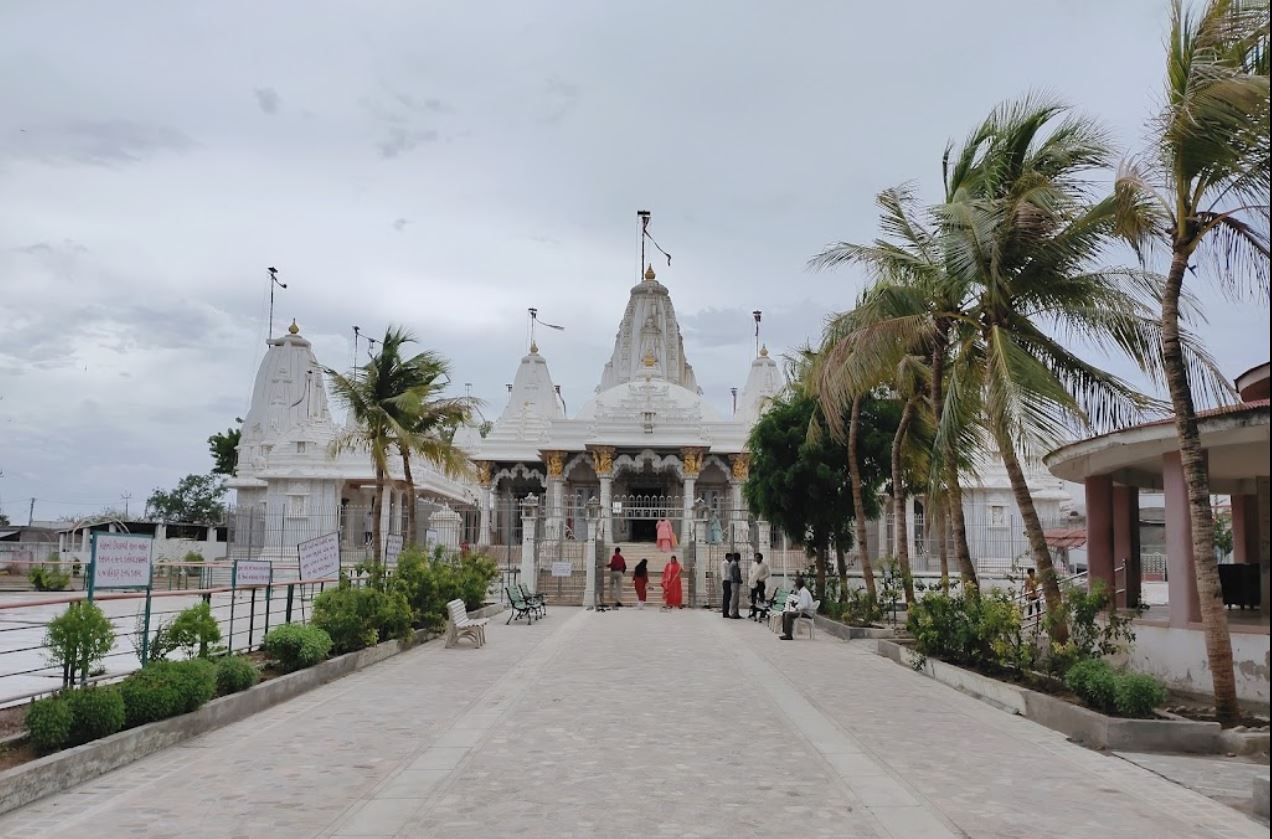 Shri Keerti Dham Shwetamber Jain Tirth, Piparla, District - Bhavnagar (Gujarat) image 2