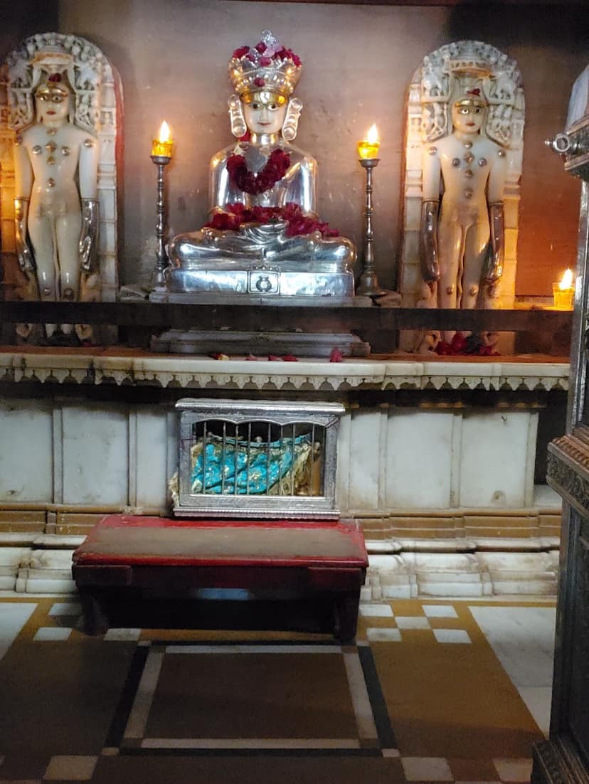 Shri Mallinath Bhagwan Jain Derasar, Shri Bhoyani Jain Tirth, Bhonyani, District - Ahmedabad (Gujarat) image 7