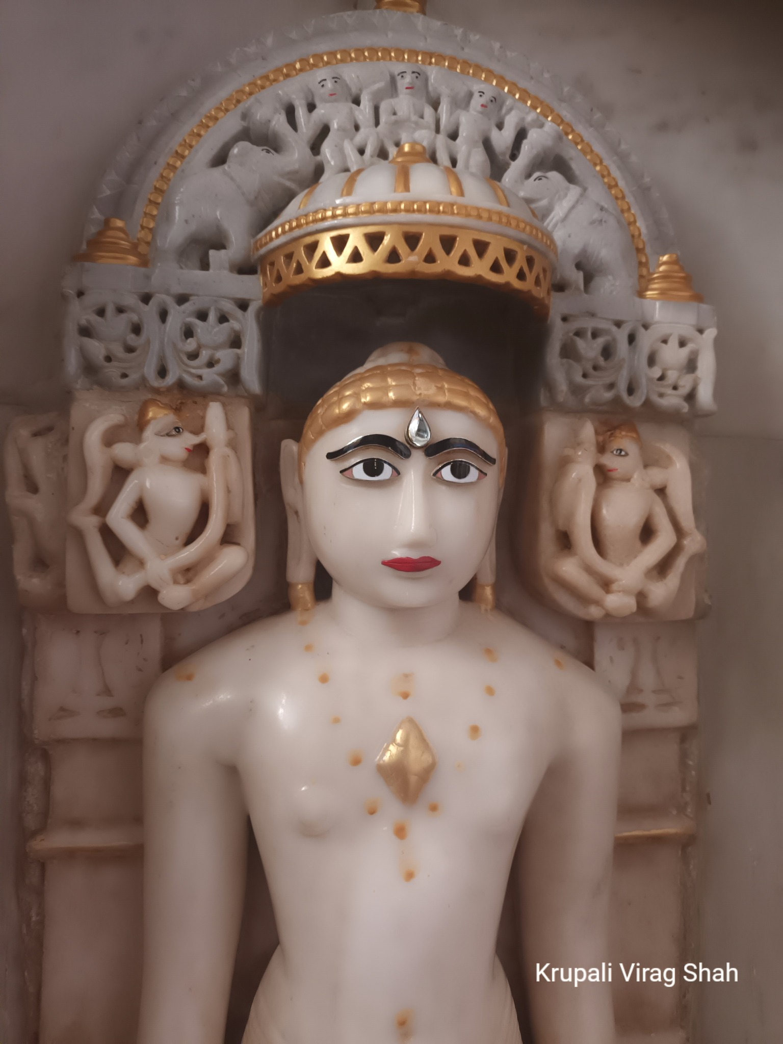 Shri Shantinath Bhagwan Shwetamber Jain Derasar, Bhani Pol, Vrindavan Society, Radhanpur, District - Patan (Gujarat) image 3