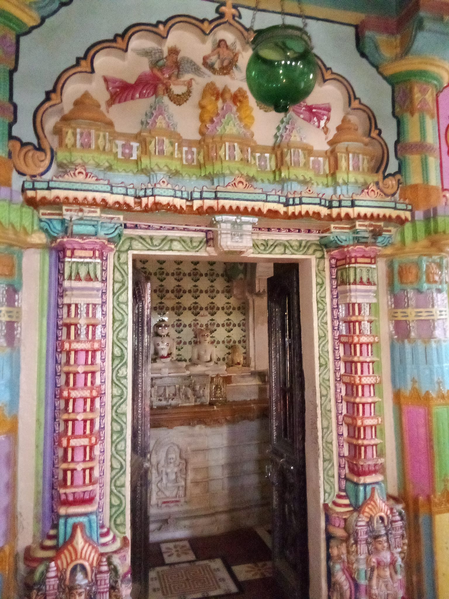 Shri Shantinath Bhagwan Shwetamber Jain Derasar, Khajuri Sheri, Vrindavan Society, Radhanpur, District - Patan (Gujarat) thumbnail 2