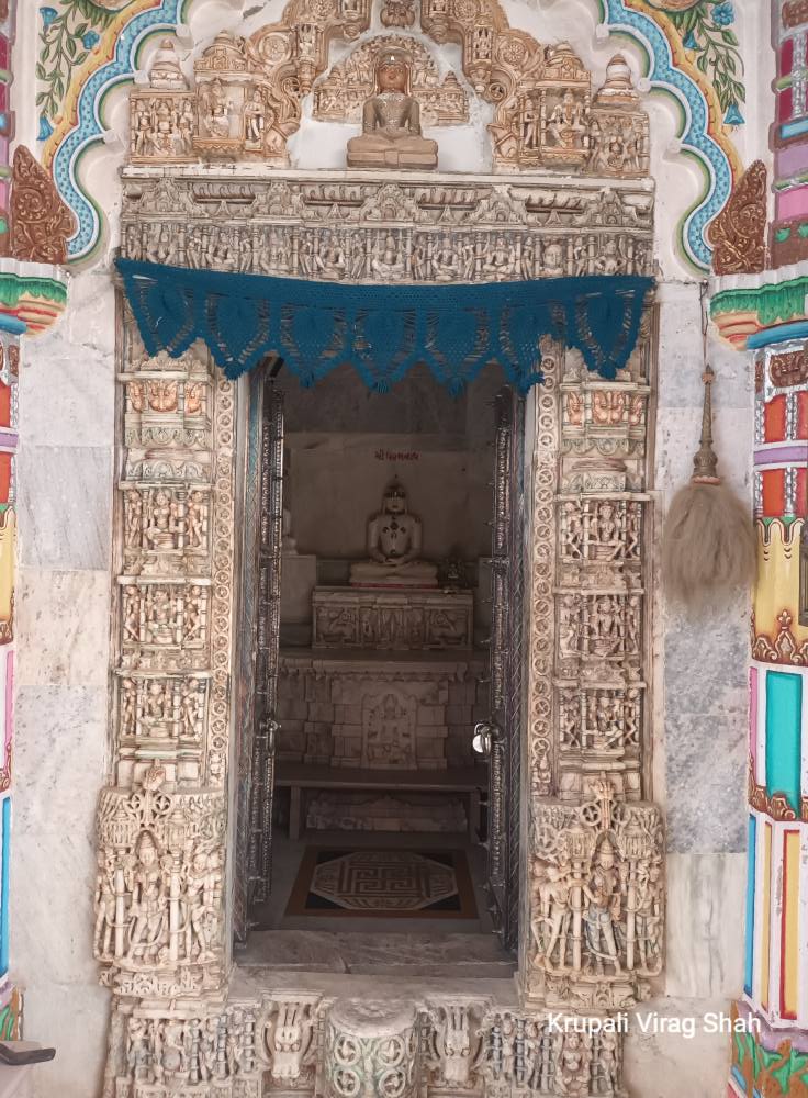 Shri Godi Parshvnath Shwetamber Jain Derasar, Godiji ni Sheri, Radhanpur, District - Patan (Gujarat) thumbnail 5