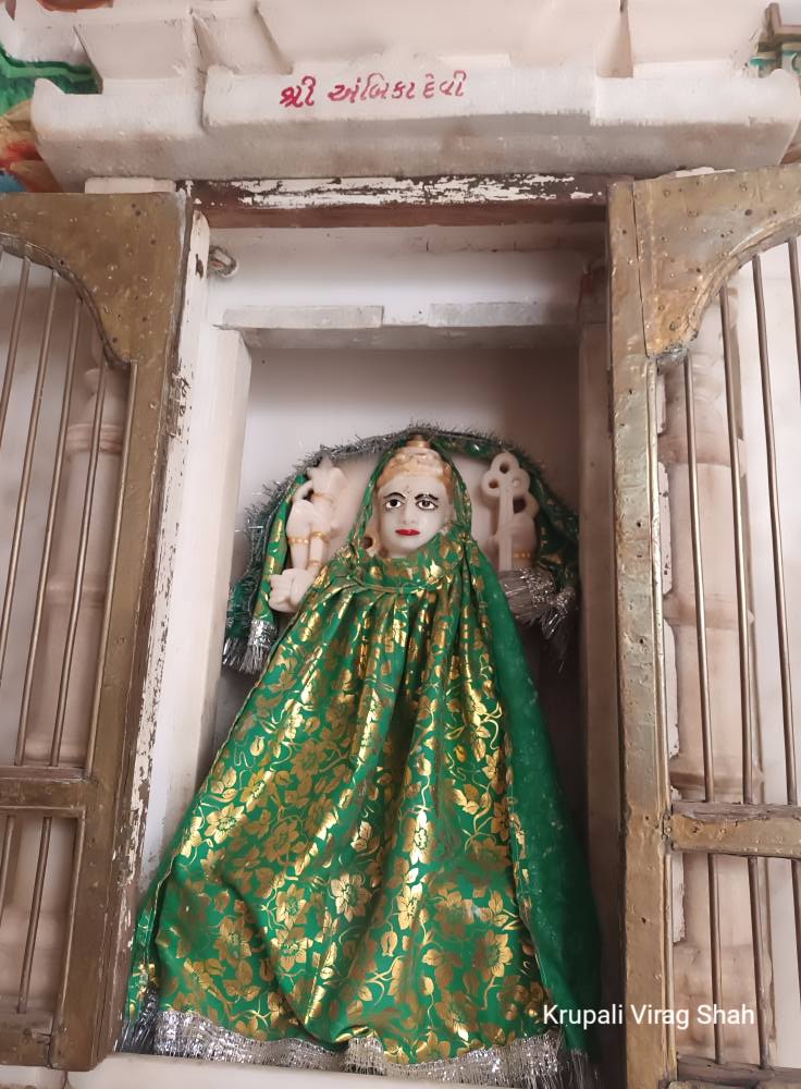 Shri Godi Parshvnath Shwetamber Jain Derasar, Godiji ni Sheri, Radhanpur, District - Patan (Gujarat) thumbnail 6