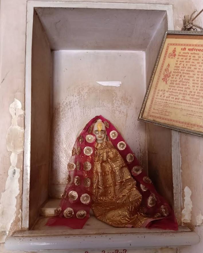 Shri Shantinath Bhagwan Shwetamber Jain Mandir, Palliviya Nagar, Palanpur, District - Banas Kantha (Gujarat) image 6