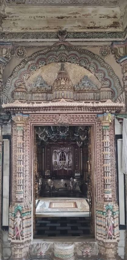 Shri Shamlaji Parshvnath Shwetamber Jain Derasar, Main Bazar Road, Vrindavan Society, Radhanpur, District - Patan (Gujarat) image 4
