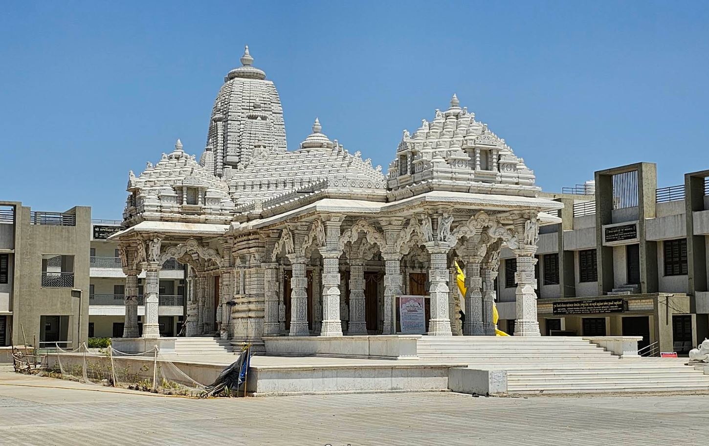 Shri Rajvihar Jain Shwetamber Tirth, Chaloda, District - Ahmedabad (Gujarat) image 4
