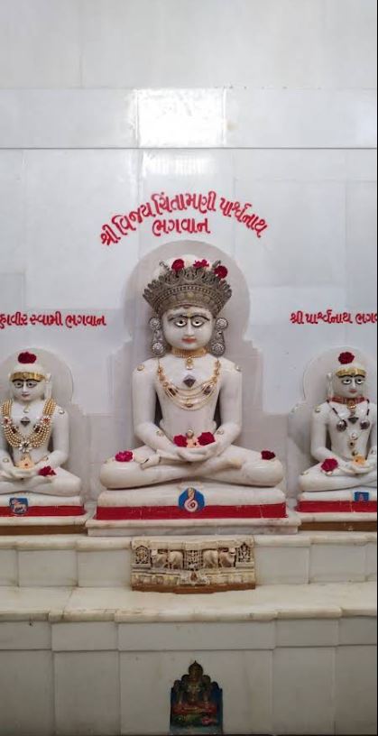 Shri Vijaychintamani Parshvnath Shwetamber Jain Derasar, Vaghmasi Ki Khadki, Lambi Oth, Khambhat, District - Anand (Gujarat) image 2