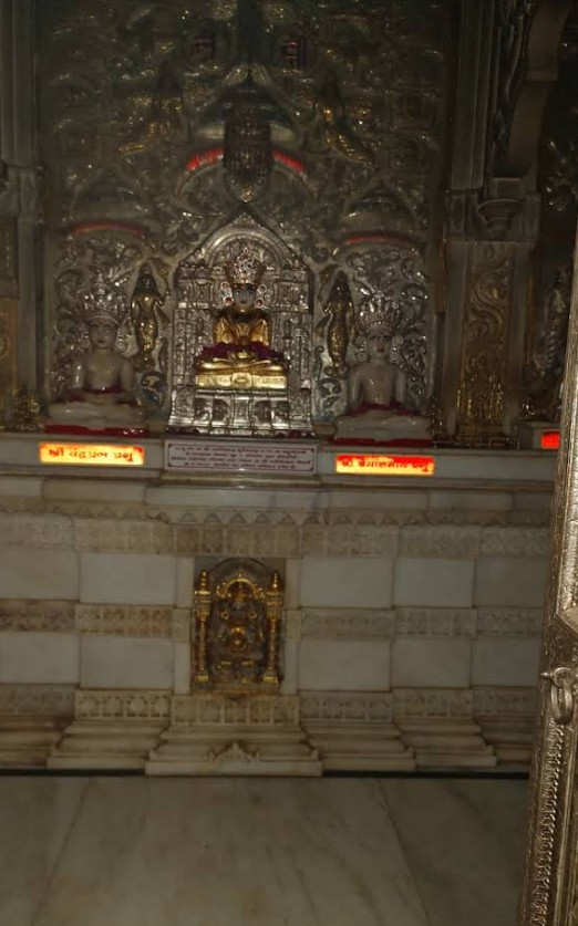 Shri Munisuvratnath Swami Shwetamber Jain Prachin Tirth, Bhabhar, District - Banas Kantha (Gujarat) thumbnail 4