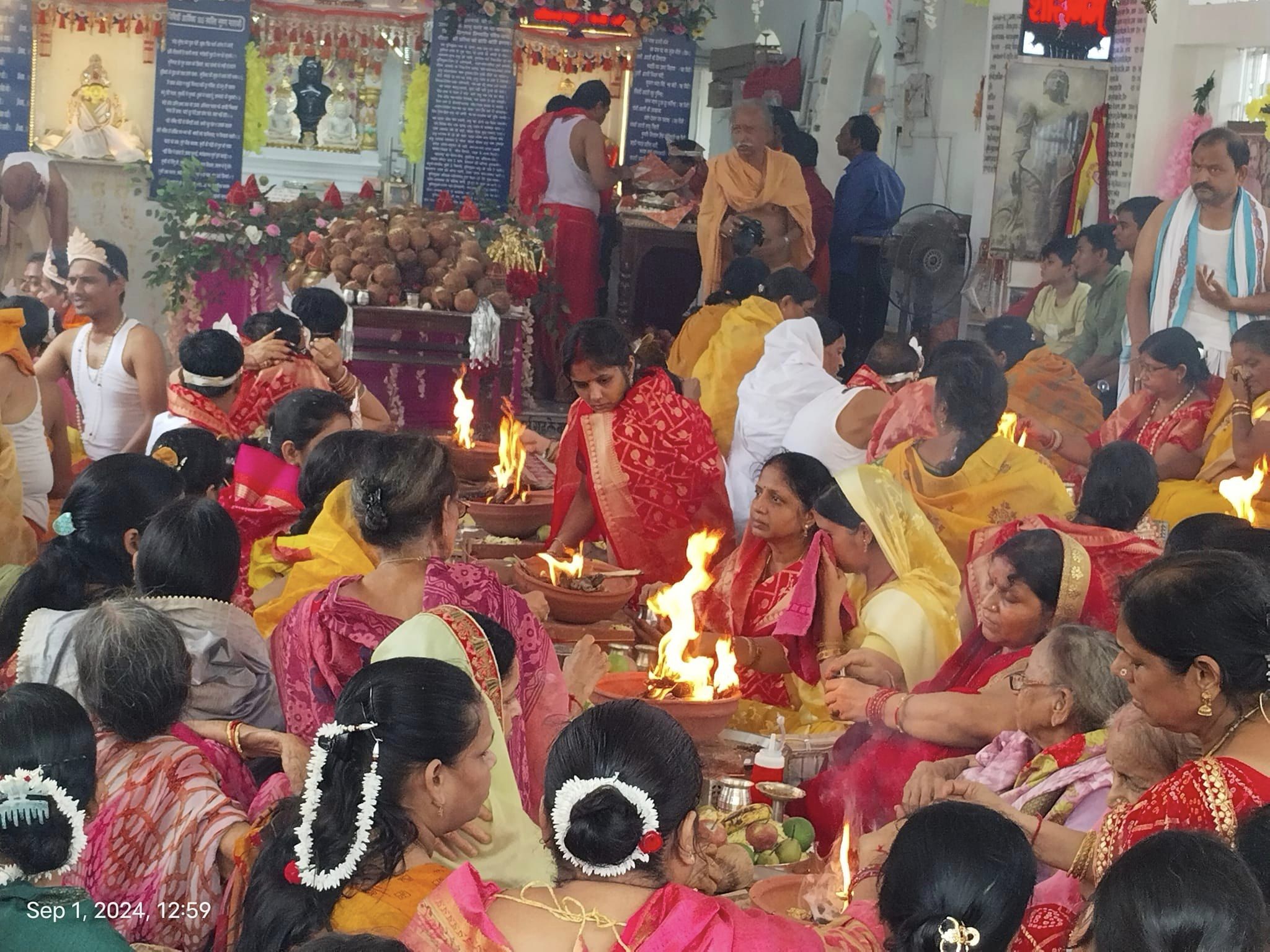 Shri 1008 Munisuvratnath Digambar Jain Mandir, Mahaveer Tola Road, Duddhi Nagar, Rajendra Nagar, Arrah, District - Bhojpur (Bihar) image 7