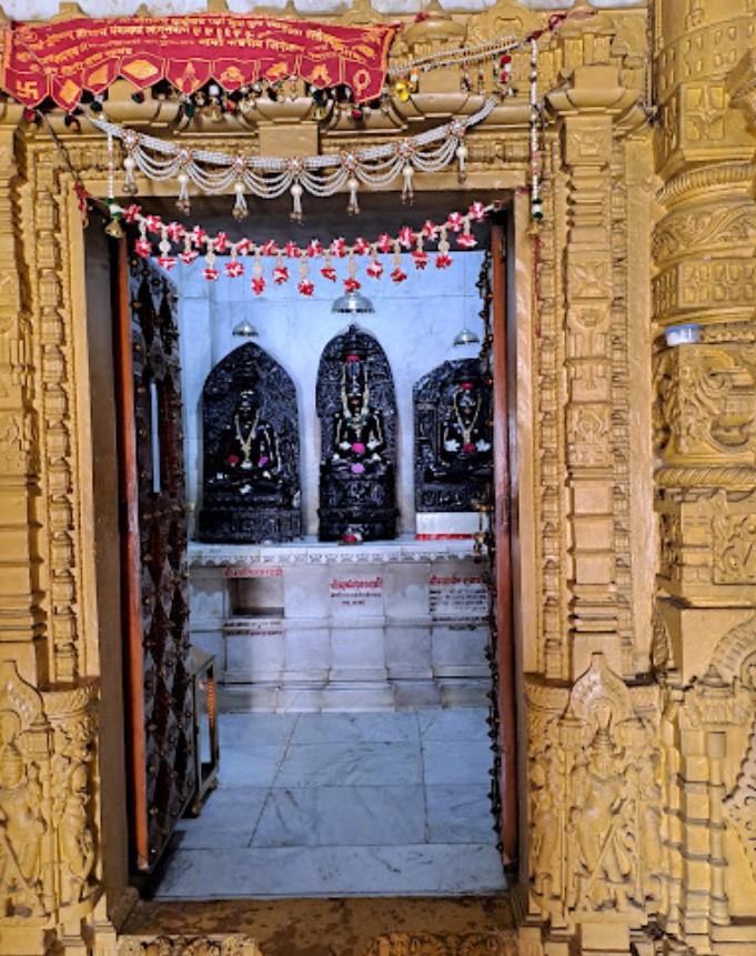 Shri Rishabhdev Shwetamber Jain Mandir, Bargaon, District - Nalanda (Bihar) image 2