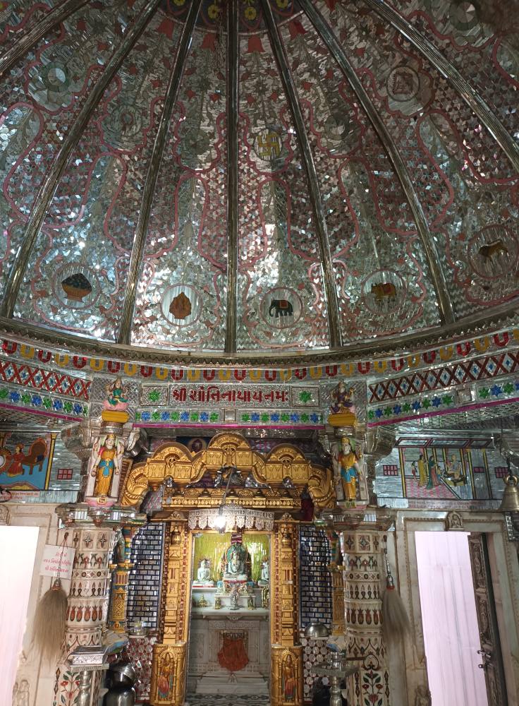 Shri Shantinath Bhagwan Shwetamber Jain Mandir, Varahi, District - Patan (Gujarat) thumbnail 3