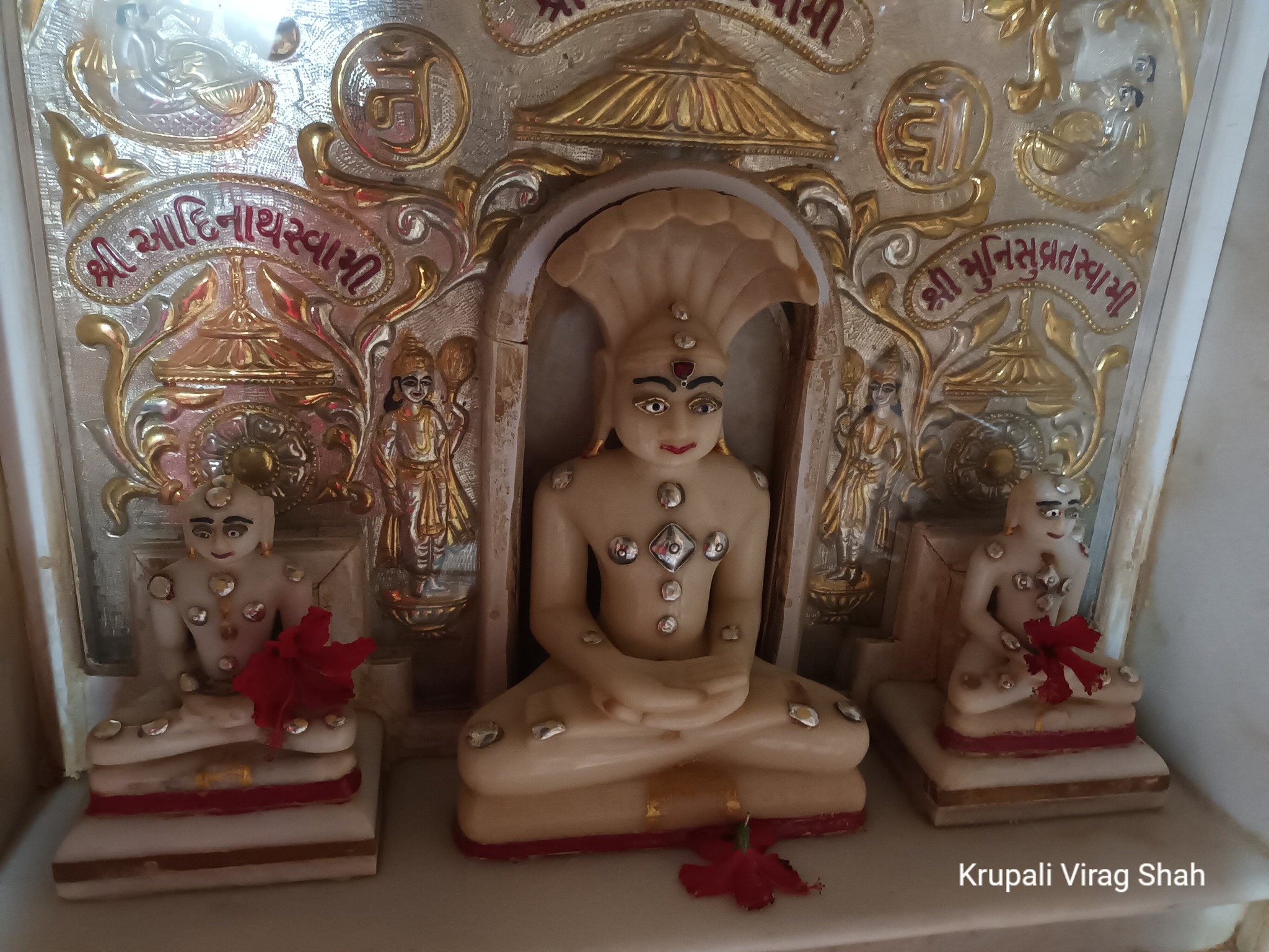 Shri Munisuvratnath Swami Shwetamber Jain Mandir, Santalpur, District - Patan (Gujarat) image 3