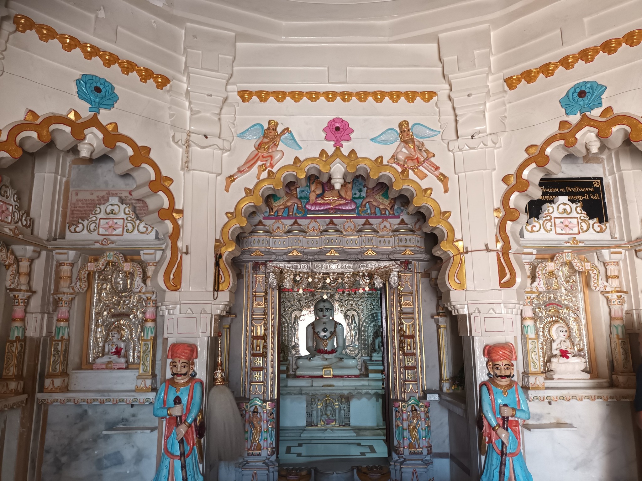 Shri Munisuvratnath Swami Shwetamber Jain Mandir, Santalpur, District - Patan (Gujarat) image 4