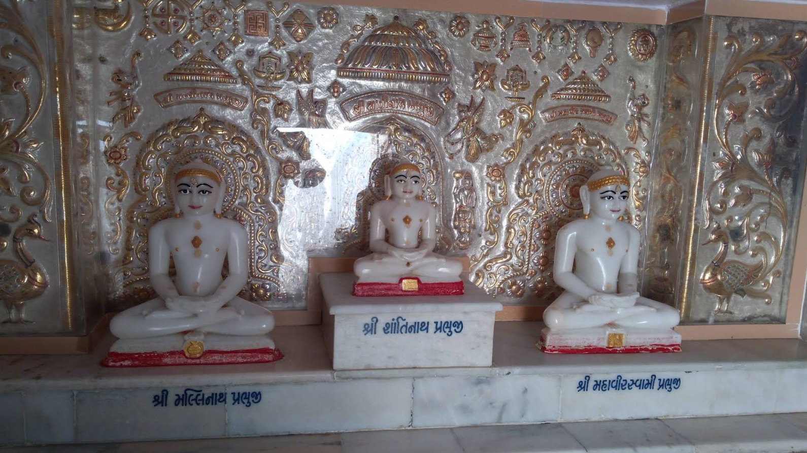 Shri Munisuvratnath Swami Shwetamber Jain Mandir, Chhasra, District - Kachchh (Gujarat) image 12