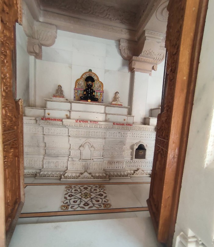 Shri Bhadereshwar Shwetamber Jain Tirth, Bhadreshwar, District - Kachchh (Gujarat) image 12