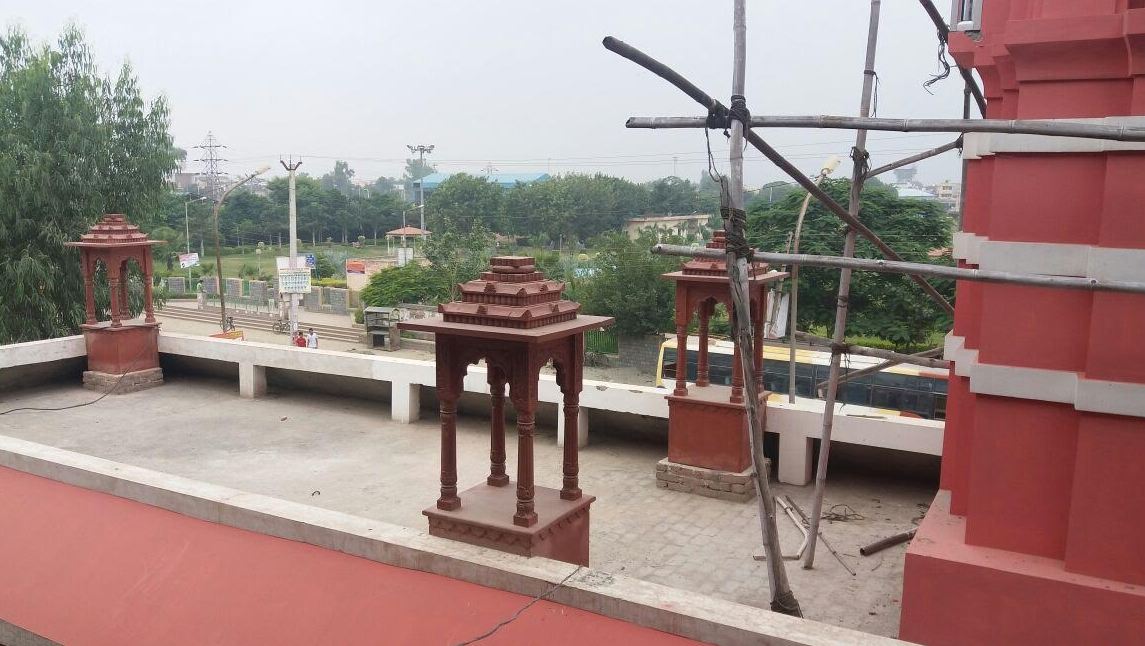 Shri 1008 Adinath Digamber Jain Mandir (Shri Adidham Lal Mandir), Dabua Colony, N.I.T., Faridabad (Haryana) image 4