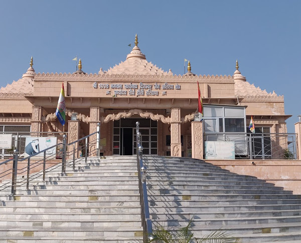 Shri 1008 Bhagwan Prashvanath Digamber Jain Atishaya Kshetra Punyodaya Teerth, Hansi, District-Hisar (Haryana) image 7