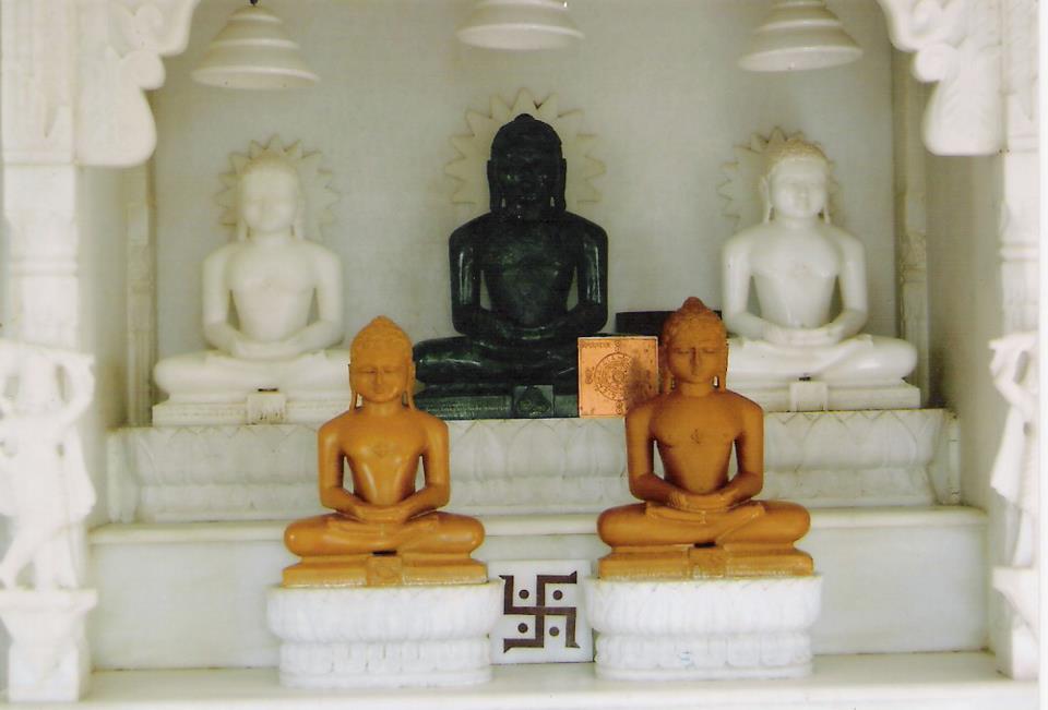 Shri Parshvanath Digamber Jain Mandir, Parshvsthali, Rajeev Chowk, Gurugram (Haryana) thumbnail 3