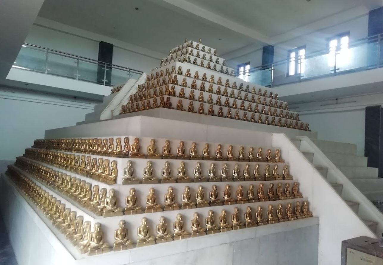 Ashtapad Tirth Jain Mandir, Bilaspur Chowk, Gurugram (Haryana) image 9