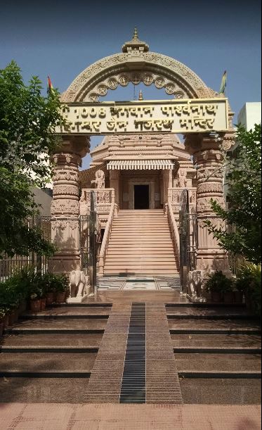 Shri 1008 Bhagwan Parshvnath Digambar Jain Gajrath Mandir, Sector 1, Rohtak (Haryana) image 1